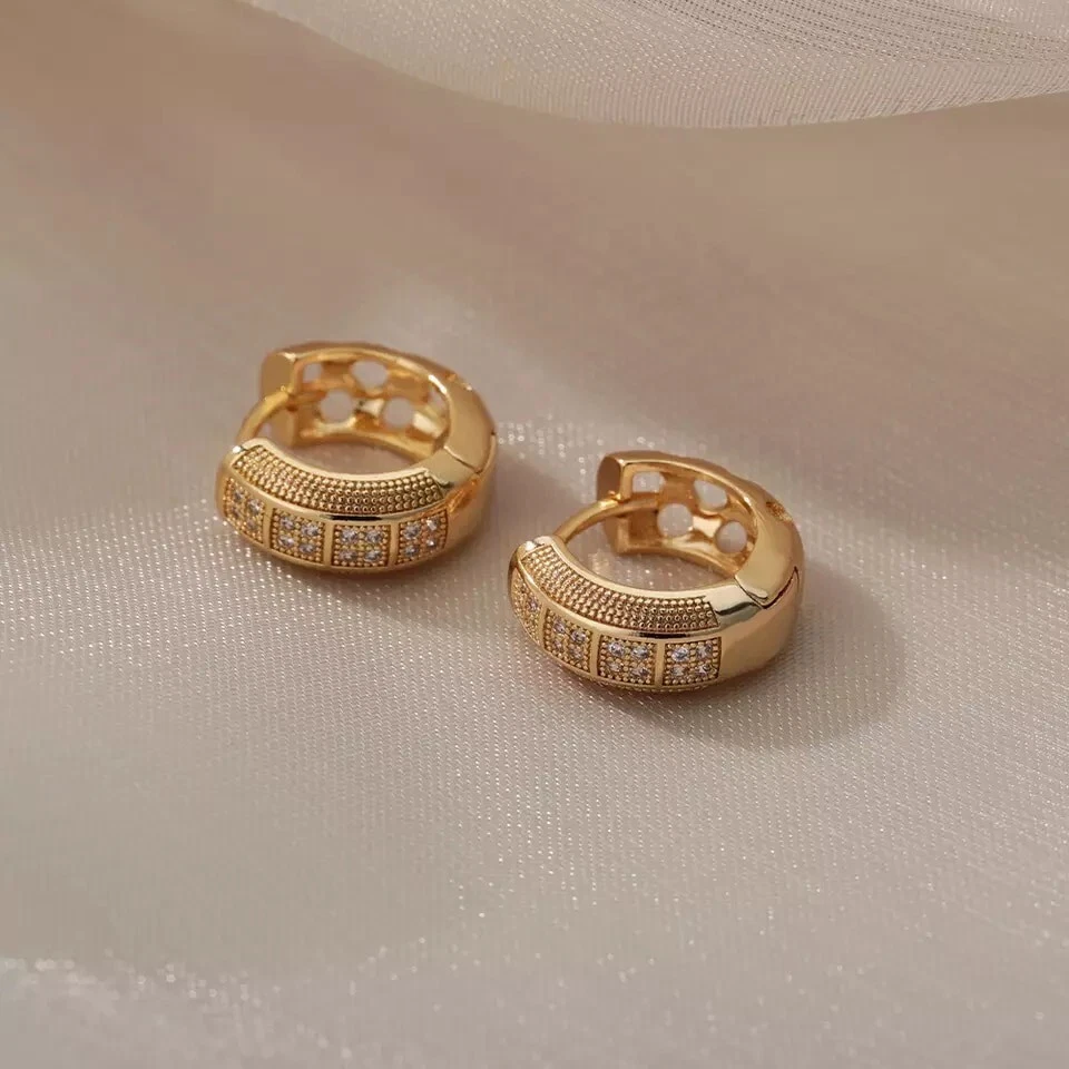 Aretes Argollas Chapada en Oro 14K Pendientes Joyería Fina de Moda De Oro Mujer - Image 4 of 4