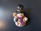 Resin Snowman Christmas Pin Brooch 1990s — photo 4