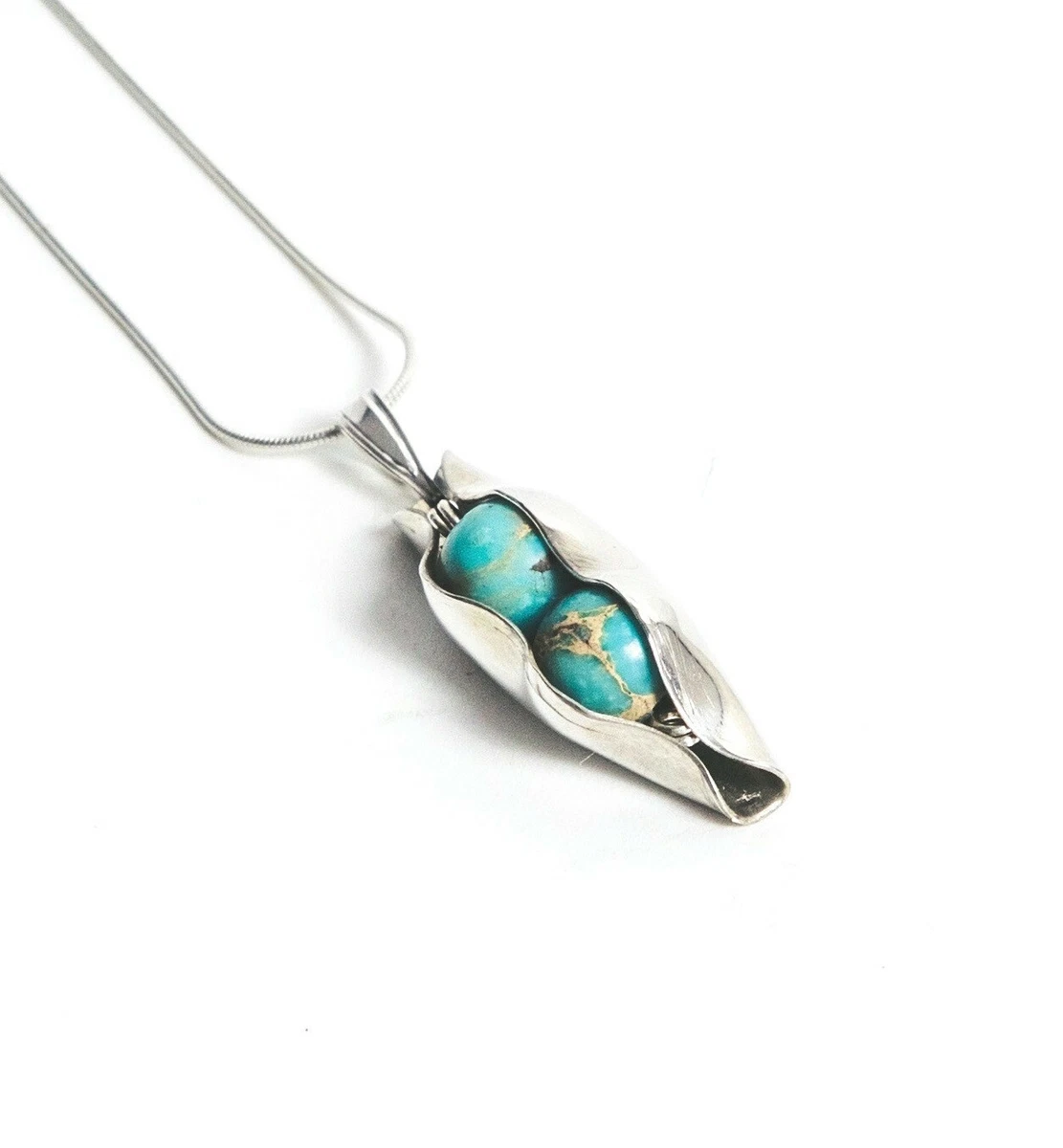 Two peas in shop a pod necklace silver
