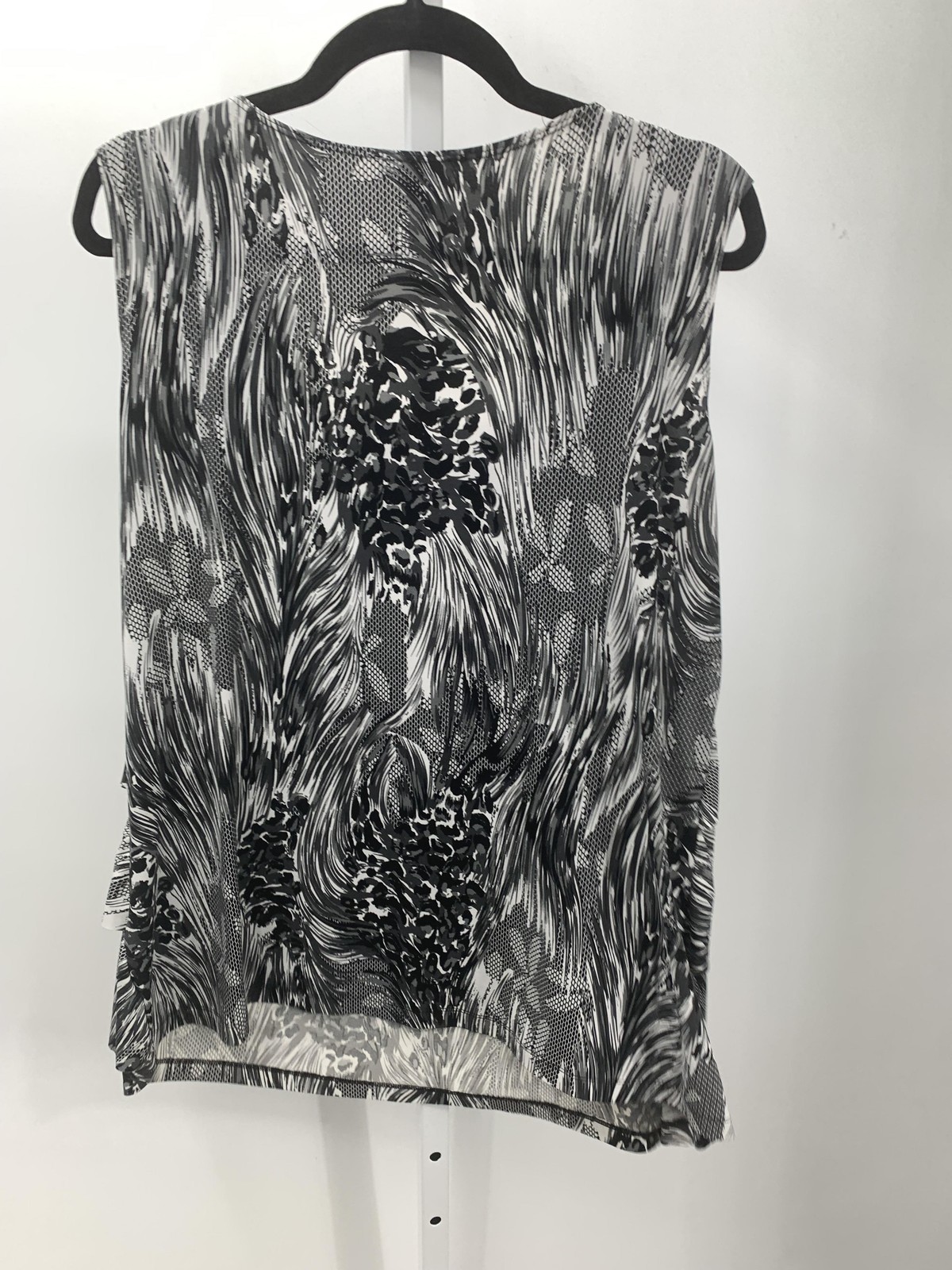 Notations Size Extra Large Misses Sleeveless Shirt - image 2