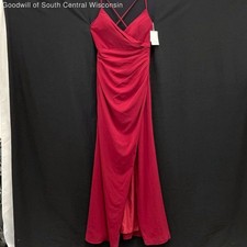 NWT Wmns ASHLEY & JUSTIN Dark Red Sleeveless Romantic Ruched Formal Dress Sz 16