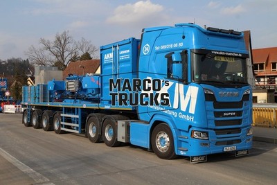 LKW Foto Scania S 520 Super Pritschen-LKW Deutschland blau AKM Autokranve #h5hz