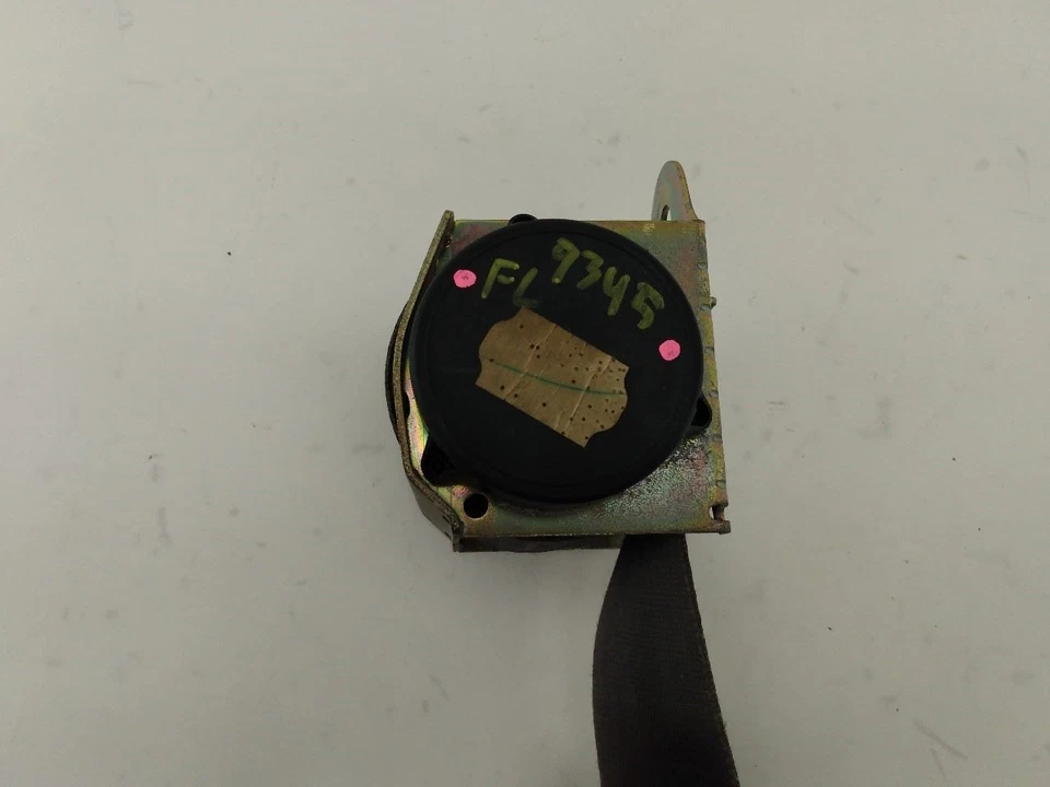 Land Rover Discovery 2 II Pair Of Front Seat Belt Retractor Fits 2000-2004 00 01 - Image 4 of 4