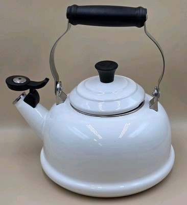 Le Creuset Whistling Tea Kettle White Enamel Steel 1.7 - Enamel/Steel