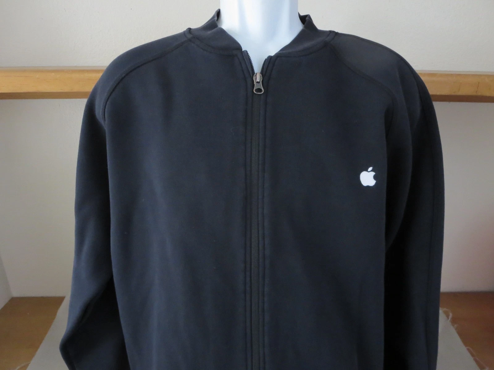 Apple Store Employee Jacket Full Zip Embroidered Logo Black Long Sleeve Size 3XL - product detail image 4