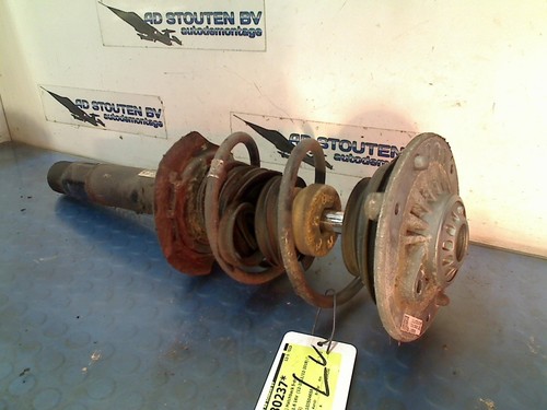 FEDERBEIN LINKS VORNE STRUT LEFT FRONT BMW 1 serie (F20) 2012