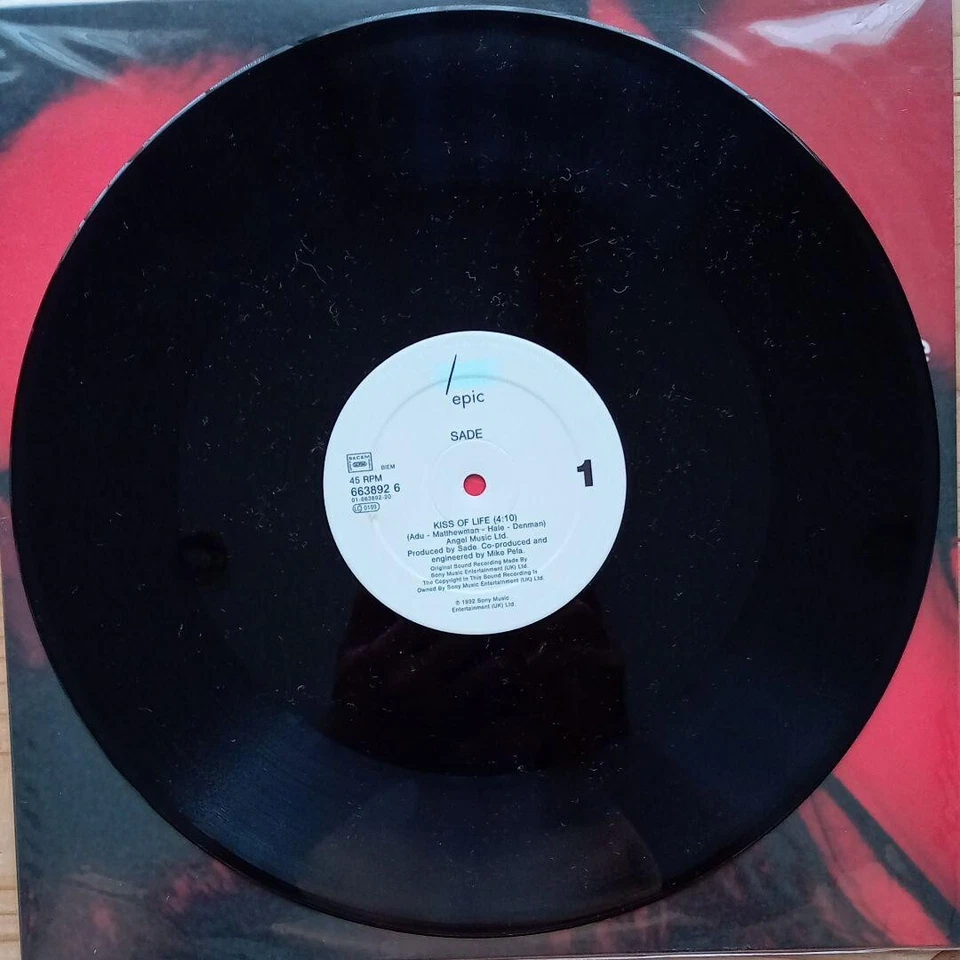 Sade / Kiss Of Life 12" Vinyl 1992 EU Single Epic Record Lovers Rock Room 55 - Image 2 of 4