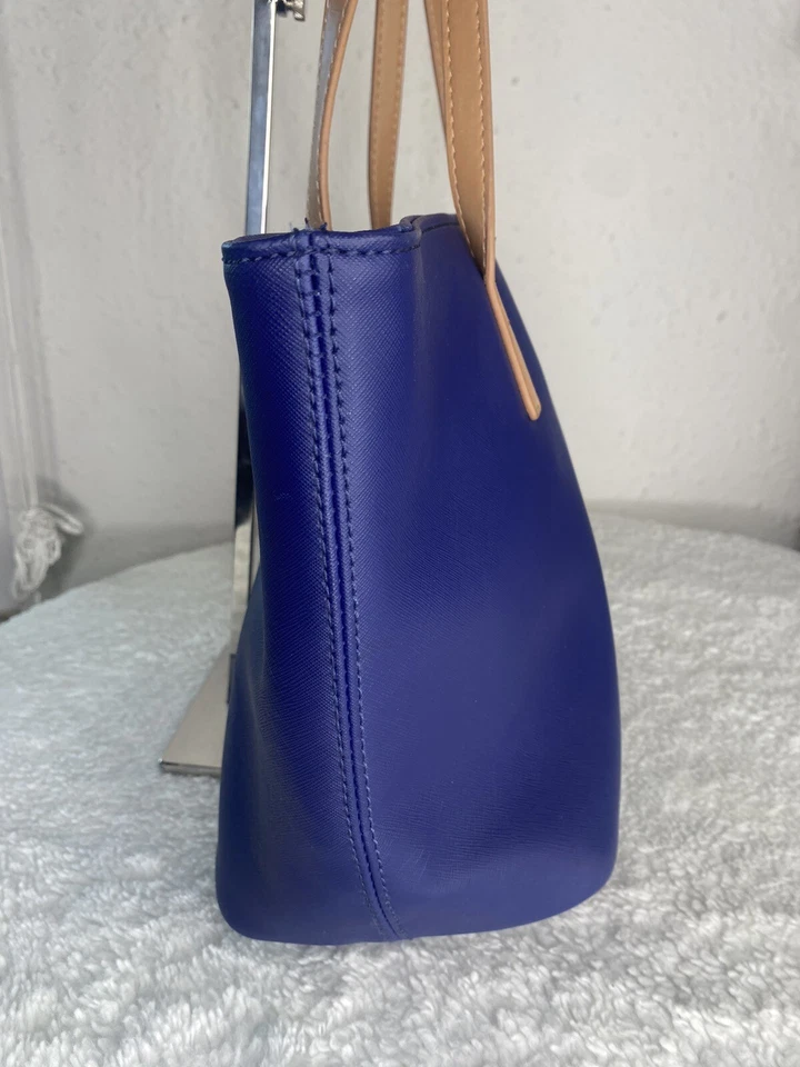 Bolso de hombro Kenneth Cole Reaction para mujer azul con asas tostadas Foto 3 de 4