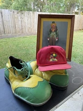 VTG Prof.  Clown Shoes Leather Green/Yellow, Hat And Picture Of Clown Lot Of 3