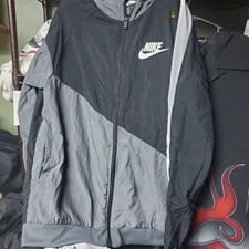 Nike Color Block Hooded Windbreaker With Big NIKE Spell Out Across The Back Size