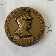 General MacArthur Freedom Bronze Medal Duty Honor Country Medallic Art Co 3"