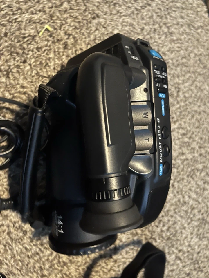 Magnavox CVT620AV01 Easy Cam, W 2 Chargers, Working, Needs New Battery - Image 3 of 4