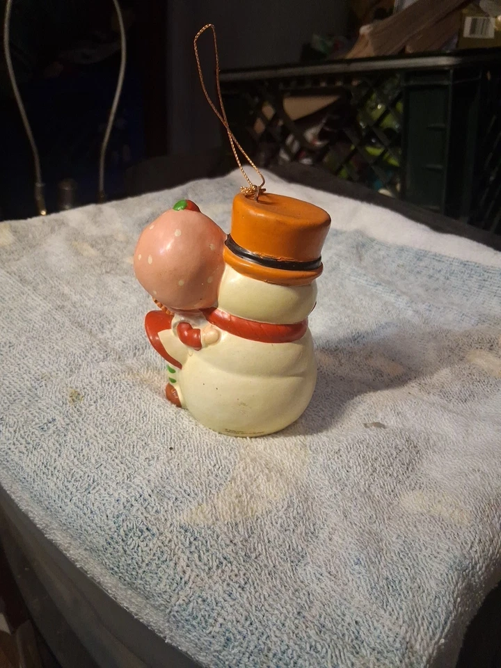 Raro~Vintage~Pastel de Fresa "Muñeco de Nieve" Adorno de Navidad Foto 4 de 4