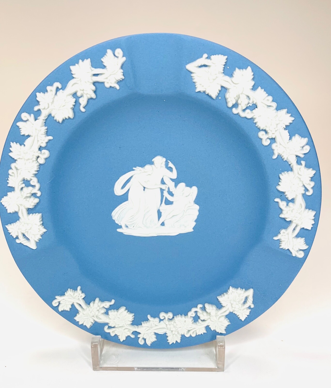 Wedgwood Jasperware Blue Cupid Asleep Lighter & Ashtrays; 3 PC CIGARETTE SET VTG