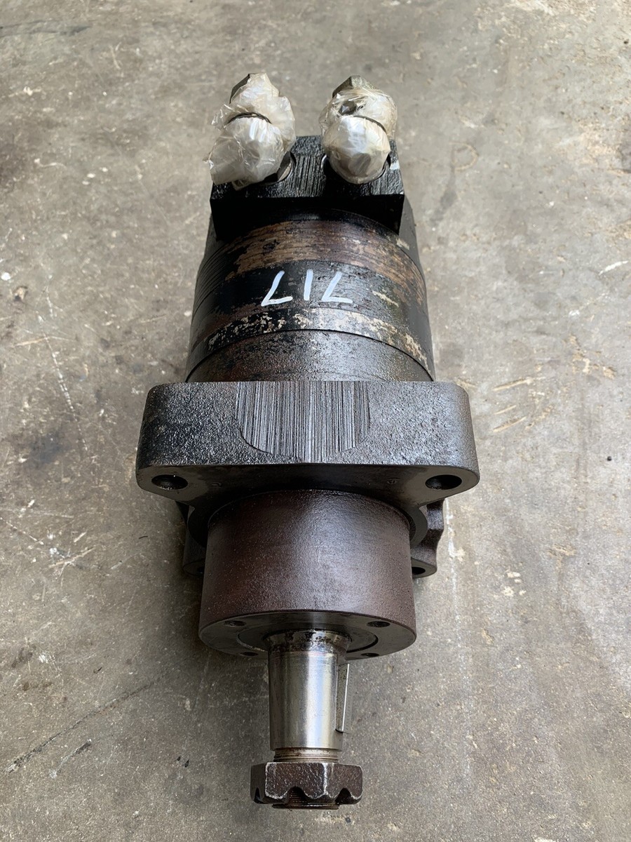 John Deere 717 Zero Turn Hydraulic Wheel Drive Motor