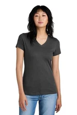 District  Women's Perfect Weight V-Neck T-Shirt DM1170L