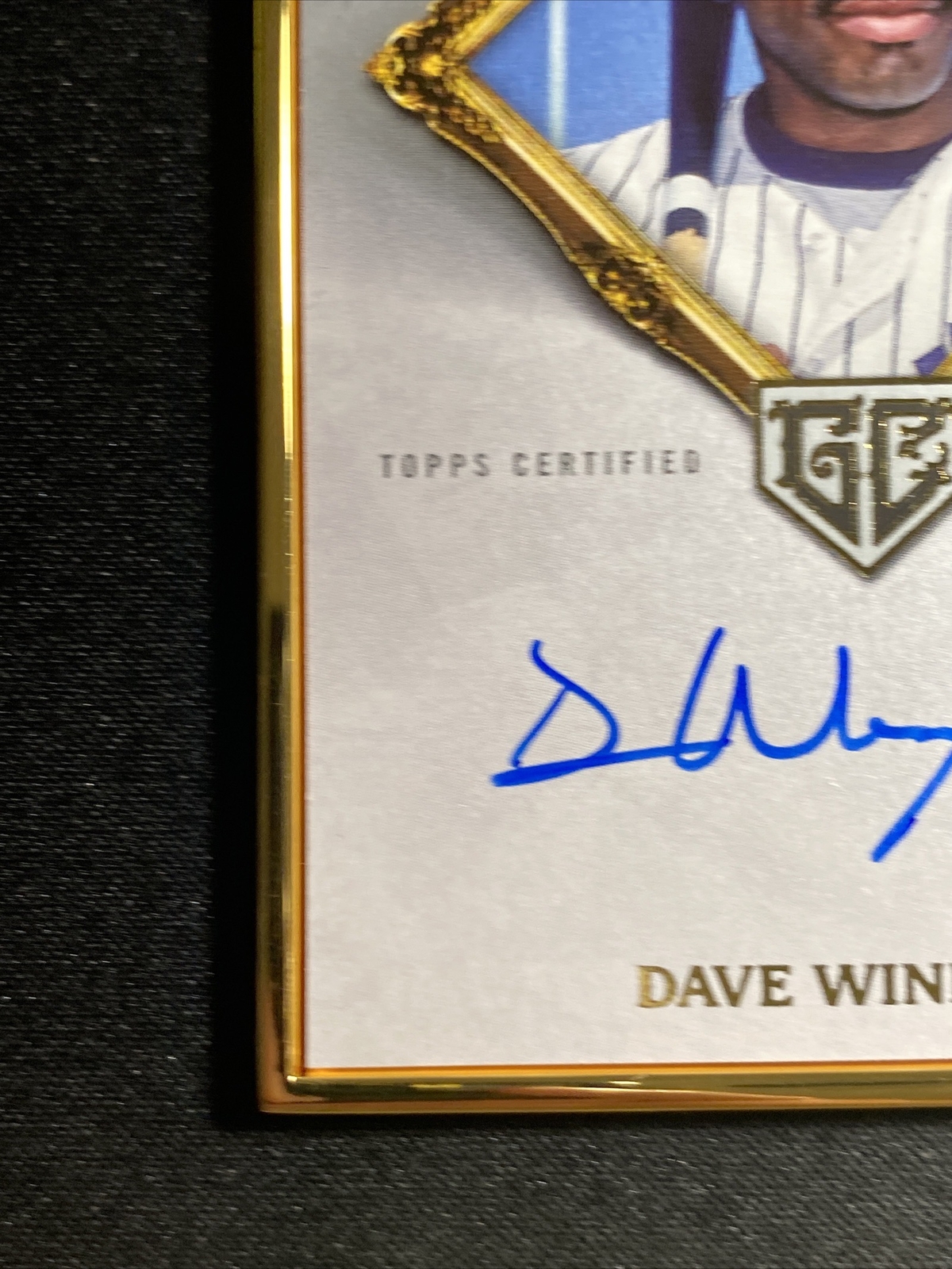 2023 Topps Gilded Dave Winfield Gold Framed Hall of Famers Autograph 1/