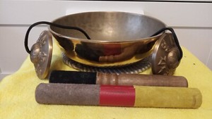 SINGING BOWL 8.2" (204 mm.) Note D# - 155 Hz, G#A - 439 Hz. G--820 Hz. 787 gr.