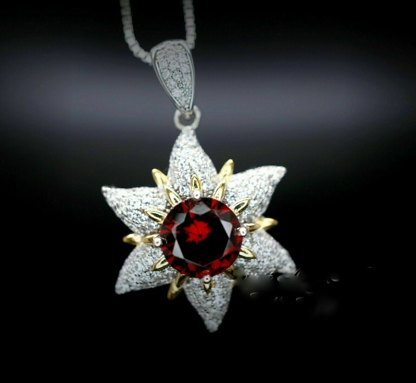 Dije granate rojo corte redondo de 5 quilates colgantes creados en laboratorio de sol acabado dorado de 14 quilates