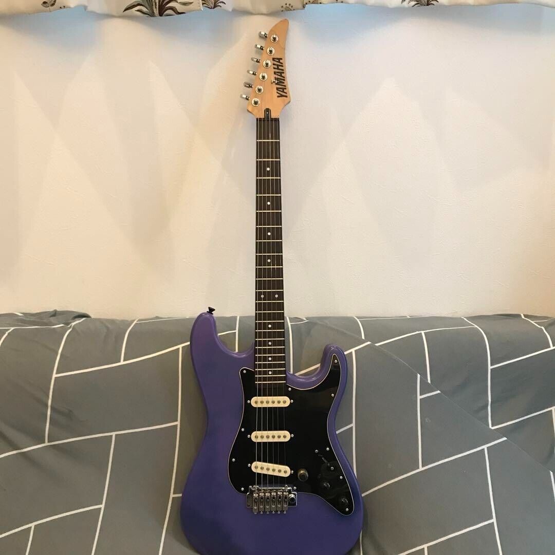 YAMAHA RGX 121D Stratocaster Type Electric Guitar Purple YAMAHA RGX 121D Stratocaster Type Electric Guitar Purple