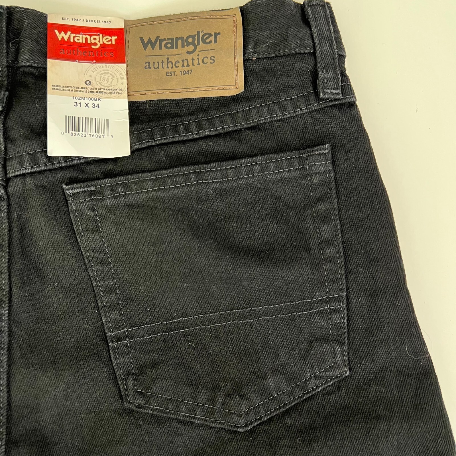 NEW Wrangler Jeans Classic Straight Fit Men Size 31x34 Black Denim 