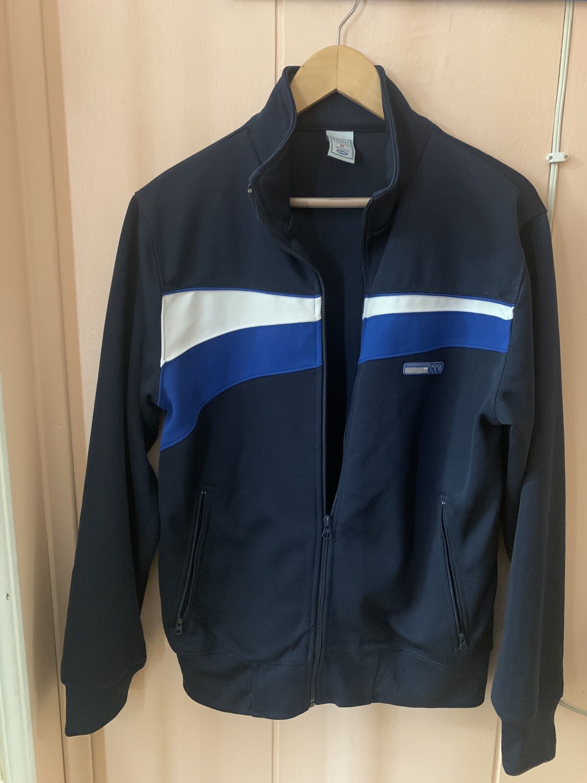 Old Navy light jacket - image 2