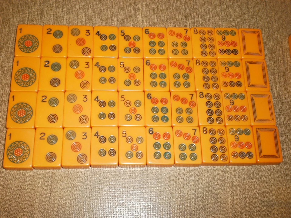 VINTAGE RARE CATALIN BAKELITE MAH JONG MAHJONG TILES SET by ROTTGAMES - Image 4 of 4