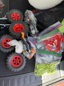 LEGO Technic Claas Xerion 5000 Trac VC (42054) Read Description 
