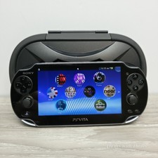SONY PS Vita PCH-1001 OELD Lot (Hard Case, 4GB Memory, COD Black Ops, Charger)