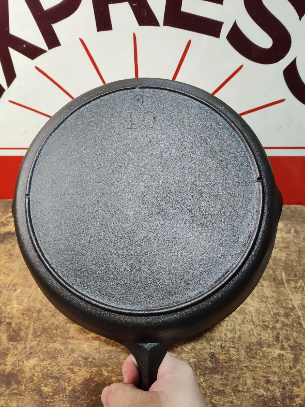 "Fully Restored" Lodge Cast Iron Skillet Pan 12" Blob Logo Seasoned Flat