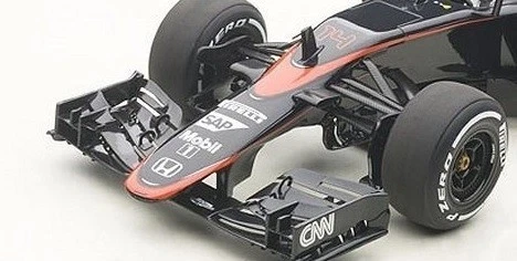 Modellino AUTOart 1/18 McLaren MP4-30 Honda F1 2015 Alonso nuovo mai aperto - Immagine 3 di 4
