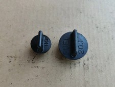 2 Tappi Di Ricambio Per Serbatoio Olio Motosega, Compatibili Con P540 P541 P542 P545 CS1800, Codice 5836201, In Plastica Robusta