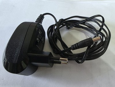 X 12 Volt AC/DC Adapter Strom-Ladegerät 12v 0,3a