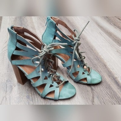 NWOT Mi.iM Lace-Up Caged Heel Prague Vegan Turquoise Sandal