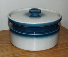 Wedgwood Blue Pacific Casserole, Oven To Table Dish  22 cm x 13 cm 4 Pints