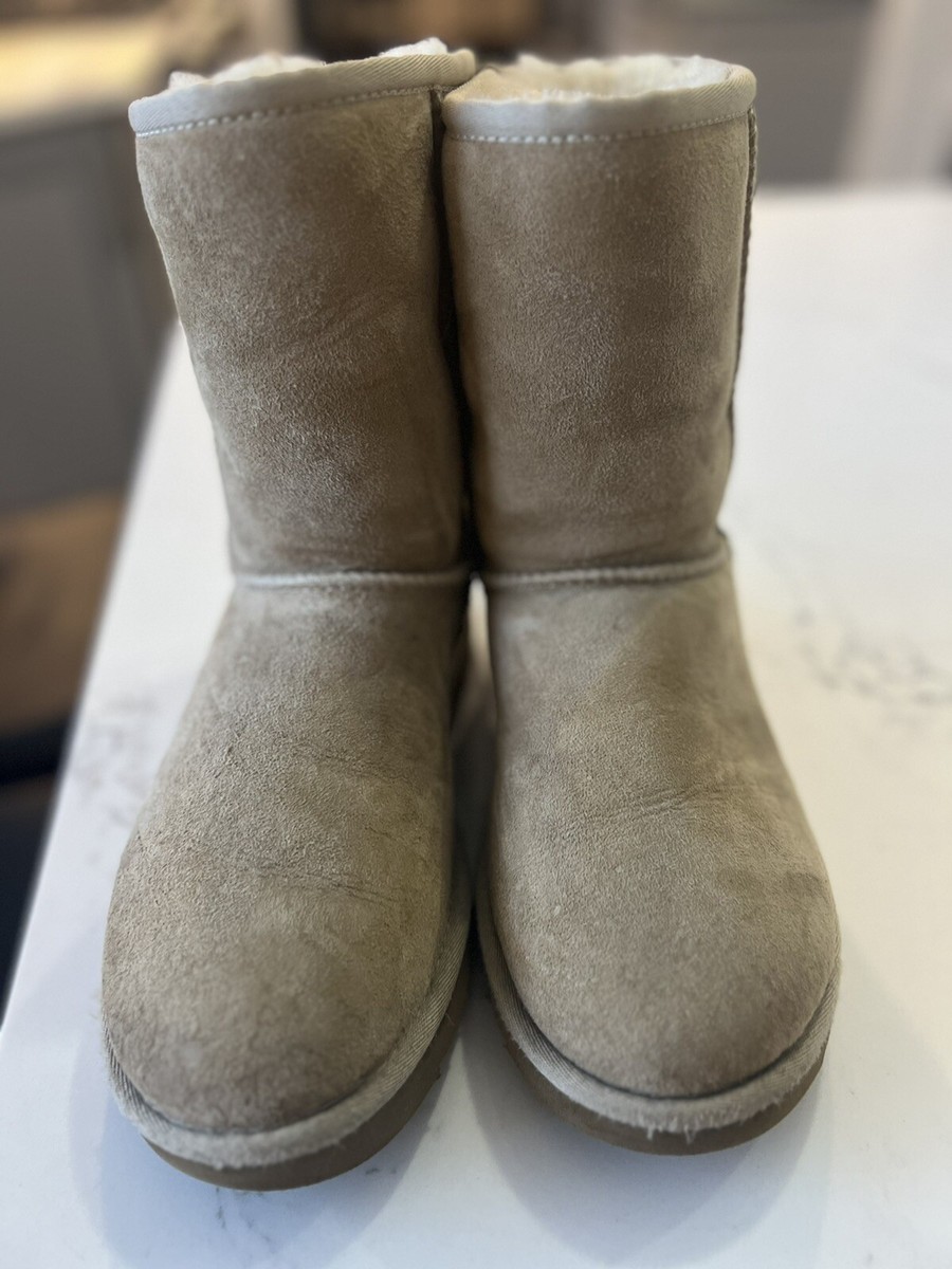 UGG Australia Classic Short II Winter BOOTS for Women 088 Black