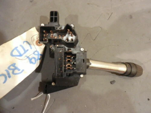 Interruptor de columna limpiaparabrisas Lincoln Town Car 1990-1994 F0AC-13K359-AF FORD Foto 2 de 3