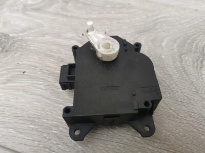 Mitsubishi Colt VI Z30 Actuator Heating Air Conditioning CZ113800