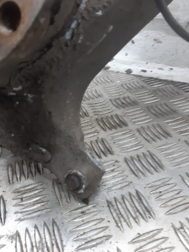 BMW 7 SERIES F01 WHEEL HUB FRONT RIGHT 2009 - Picture 7 of 12