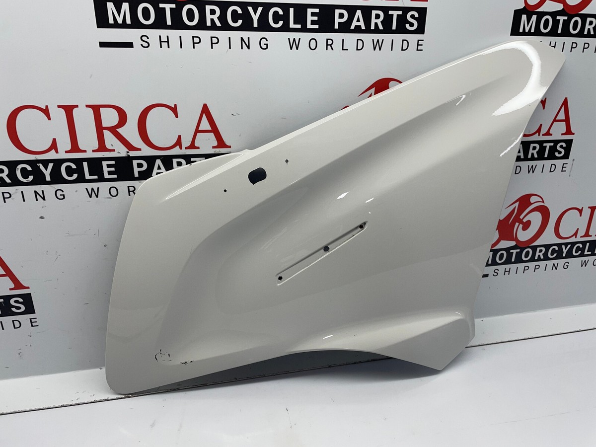 BMW R1200 RT 14-18, R1250 RT 19-25 Lateral Trim Panel RH White