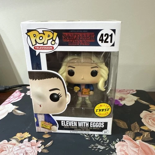 Funko Pop! Vinyl: Stranger Things - Eleven with Eggos (Chase) #421