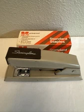 Vtg Metal Swingline 118-71 Small Hand Held Stapler Tan And Brown 5.25”