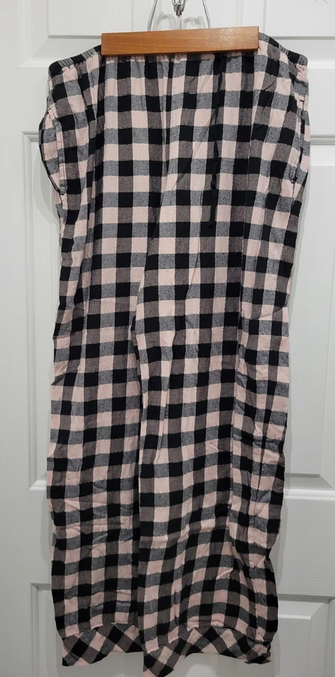 Victoria's Secret Pajama Set Women’s Size Medium Black/Pink Plaid (2 Piece Set) - Image 3 of 4