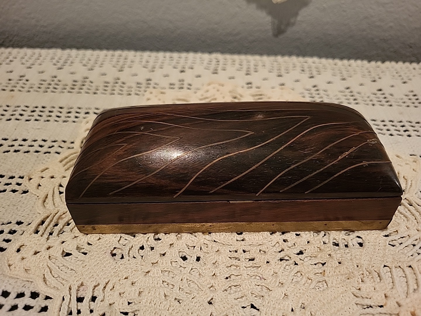 Разное Vtg Rounded Rosewood Inlaid Brass