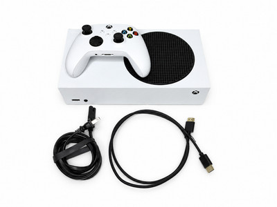 Microsoft Xbox Series S 512GB White Console Bundle Controller Cables