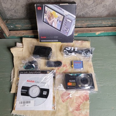 Kodak EasyShare M381 Black 12 MP 5X Smart Capture Digital Camera Mint