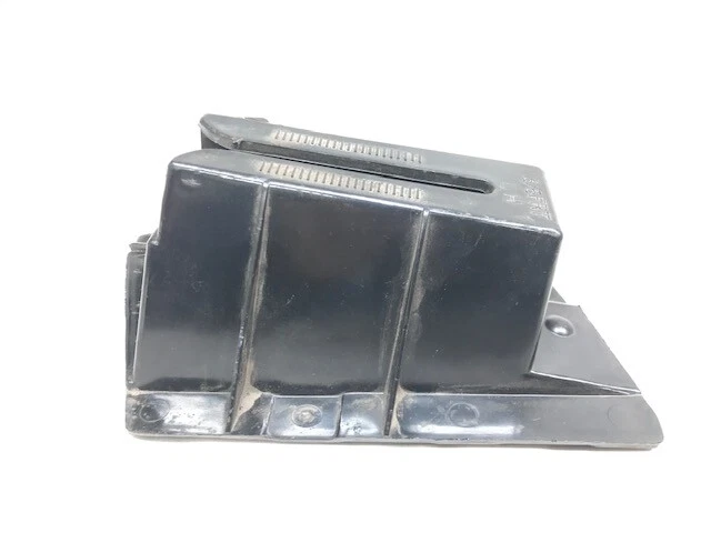 Suporte para tampa de para-choque dianteiro esquerdo Ford ESCORT 1993-1996 F3CZ-17C973-B - Imagem 3 de 4