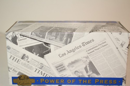 Matchbox Power of the Press Newspaper YPP01-M, 1910 Renault "Le Figaro" - Picture 3 of 9