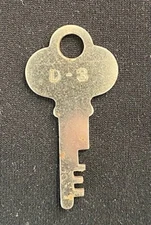 Original AMCO Advance Machine Company D-3 Gumball or Peanut Machine Padlock Key
