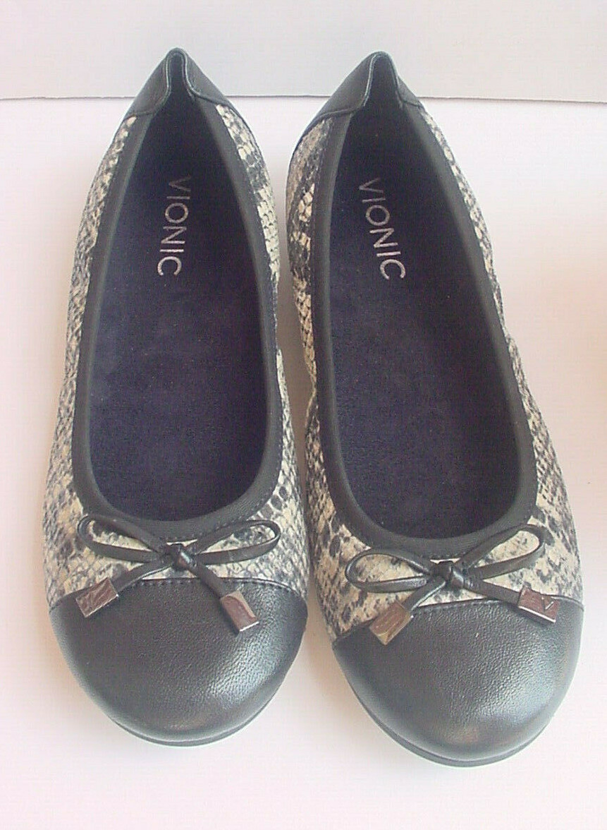 turquoise jelly shoes